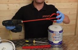 How to Stir Paint