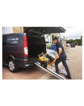 SKYVAC Telescopic Ramps With Black Grip Surface